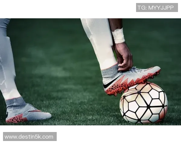 足球明星球鞋价格揭秘你不知道的奢华与实惠之选